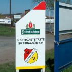 Werbeschild in Sonderform mit Folienbeschriftung